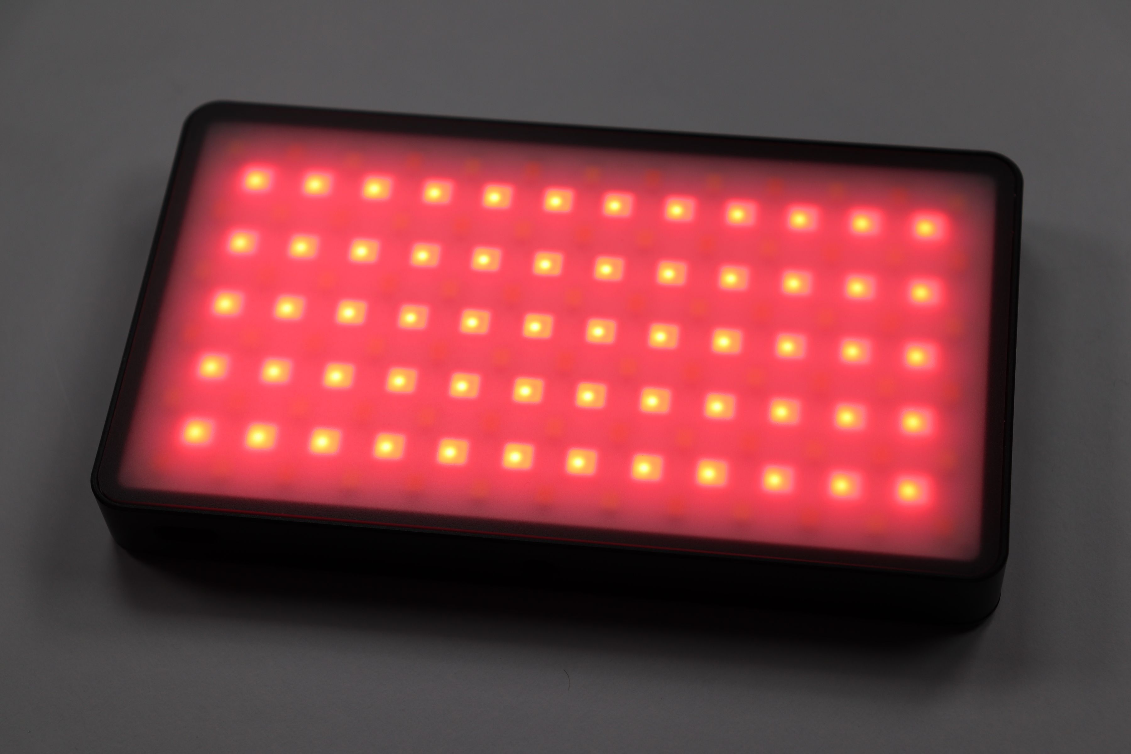 Viltrox Weeylite RB9 - LED Leuchte mit Akku und App im Test