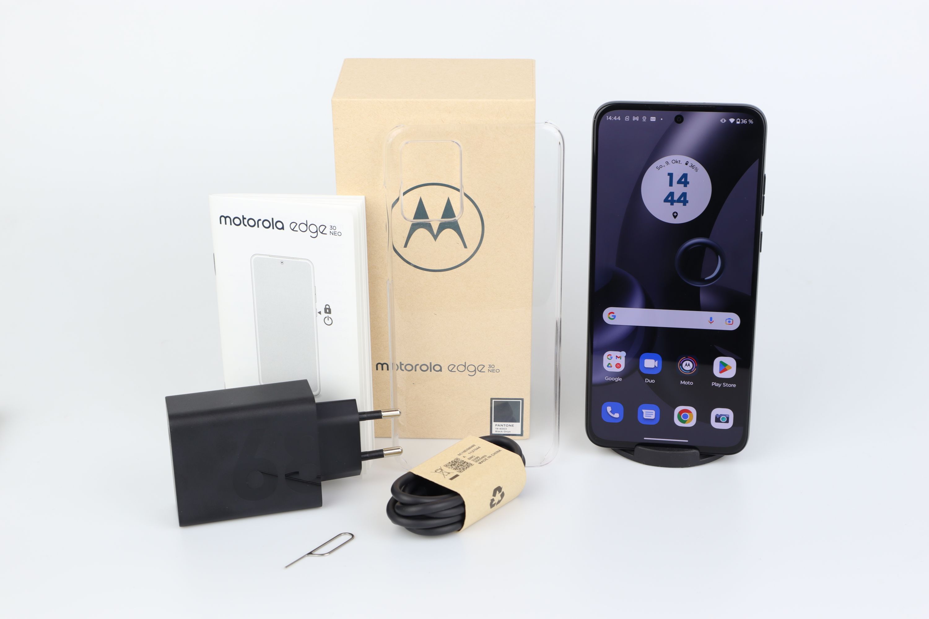 Motorola Edge 30 klein, Neo im ausführlichen aber Test: oho