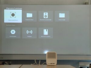 Xiaomi Mi Smart Projector 2 Software und System 3